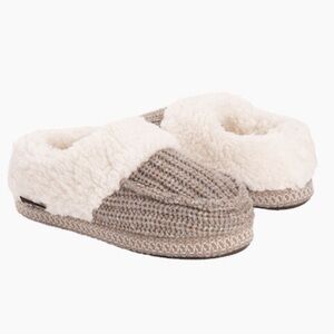 Cozy Knit Slippers with Faux Fur Lining